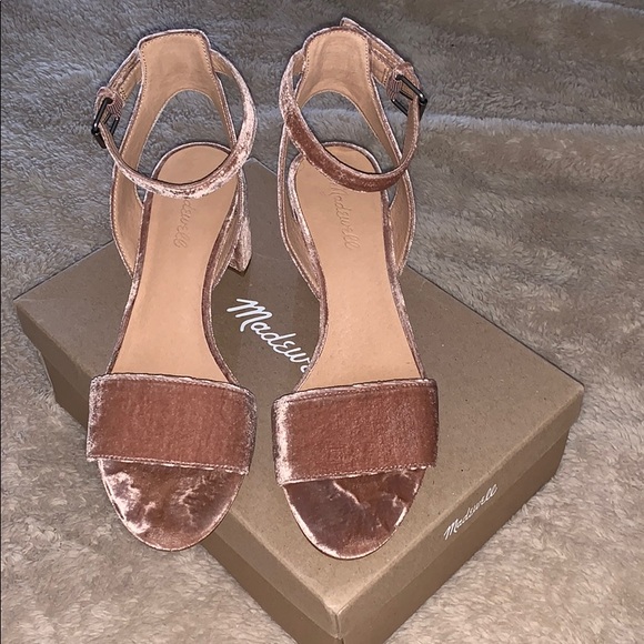 Madewell Shoes - Madewell Ankle wrapped Velvet Sandals Size 9.5